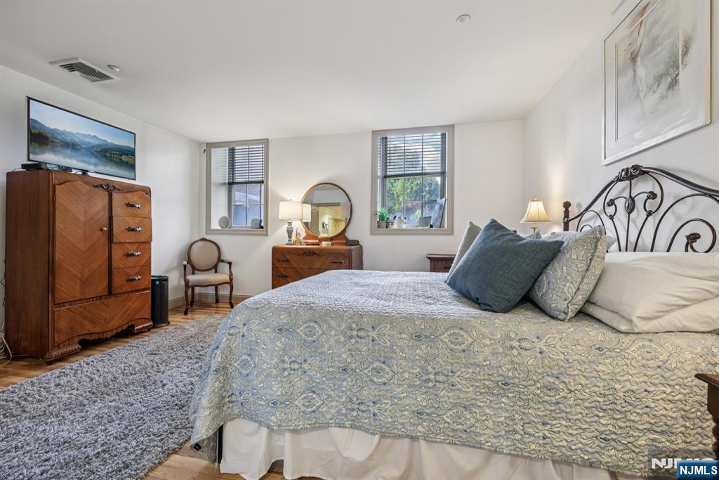 5104 Rio Vista