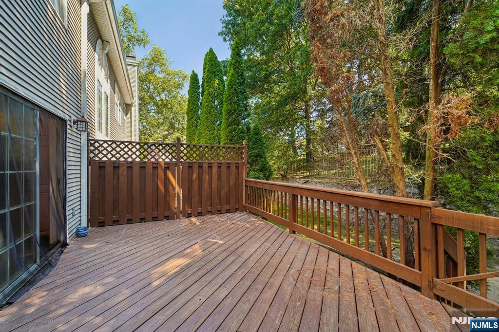 413 Green Mountain Road