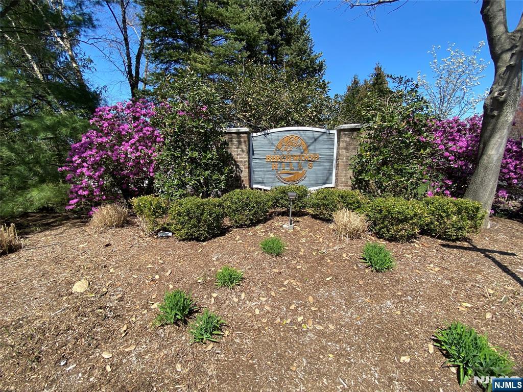 413 Green Mountain Road