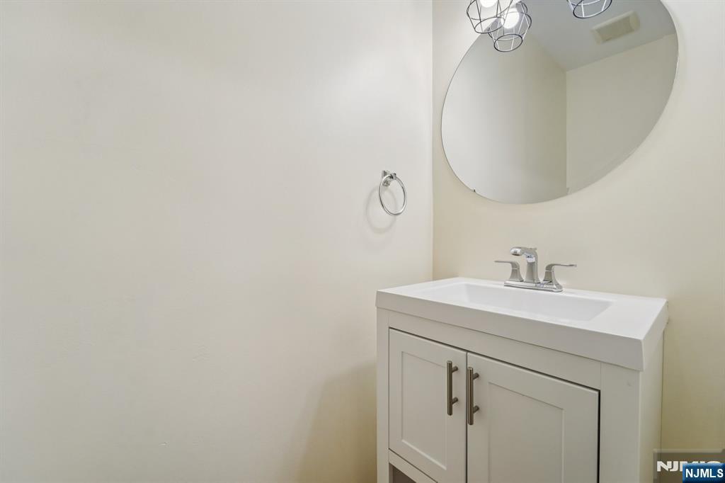 413 Green Mountain Road