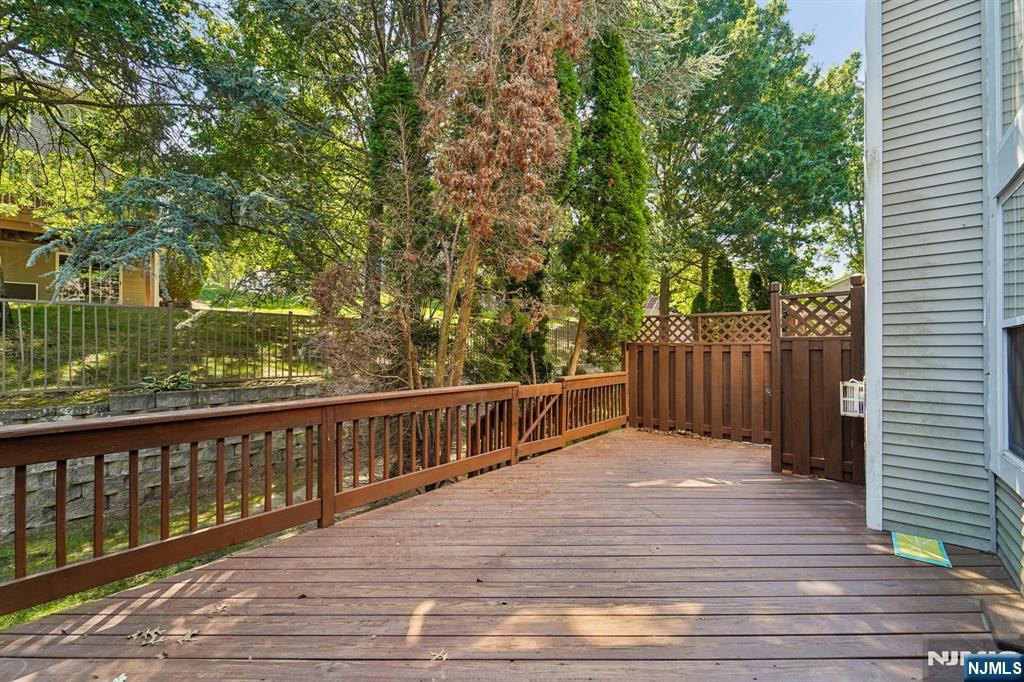 413 Green Mountain Road