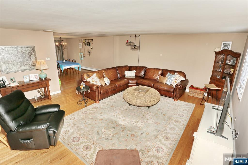 4 N Spruce Street 15