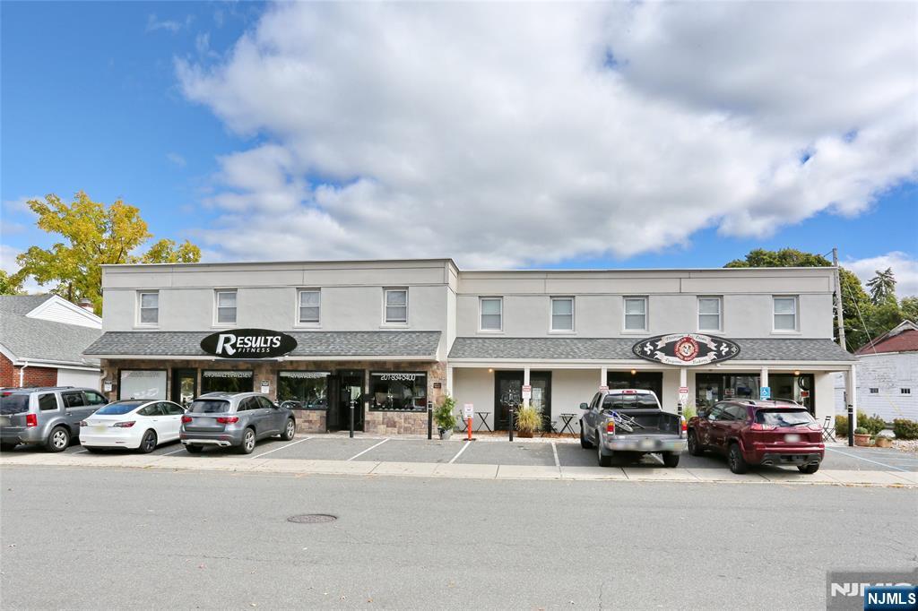 4 N Spruce Street 15