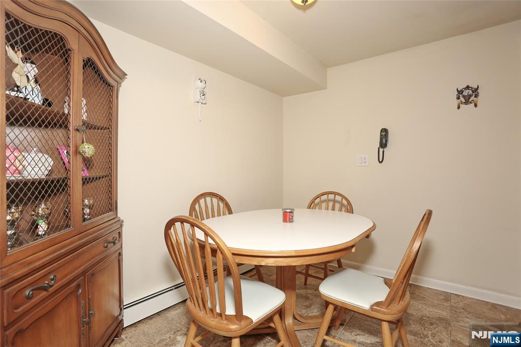 4 N Spruce Street 15