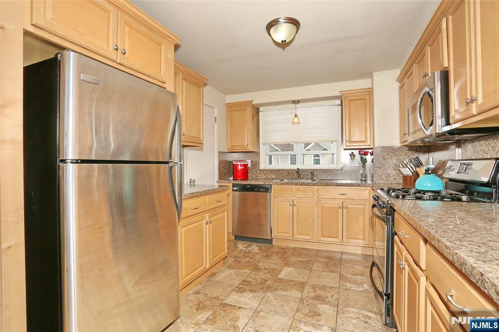 4 N Spruce Street 15