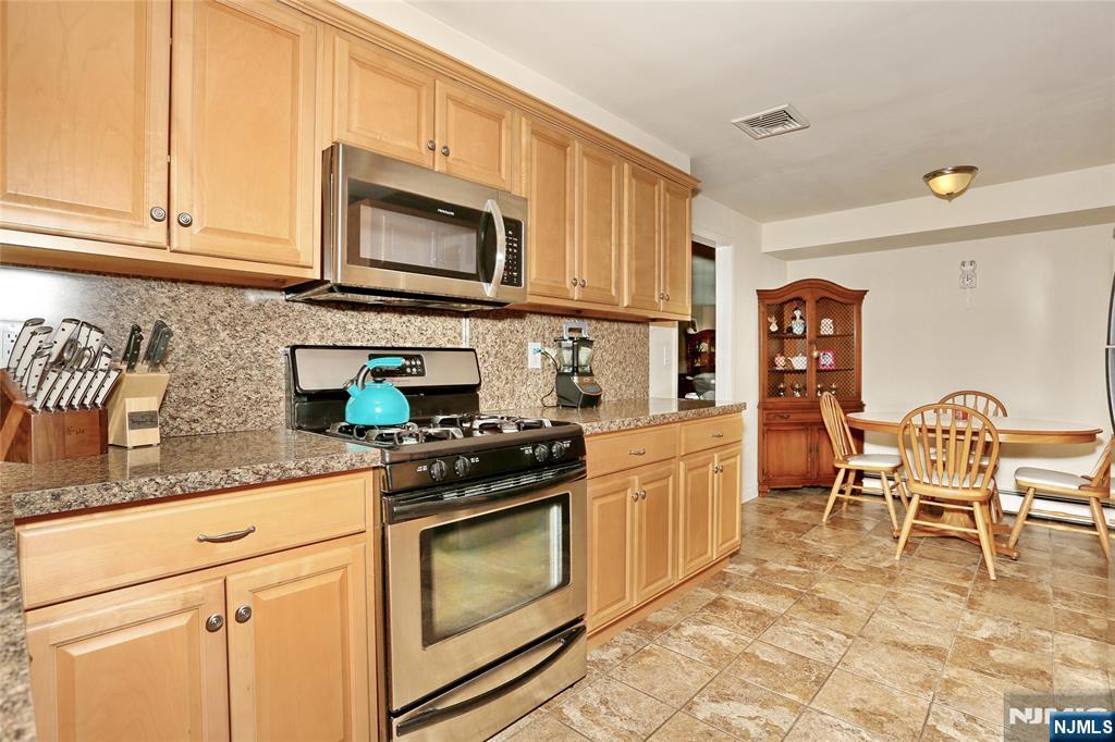 4 N Spruce Street 15