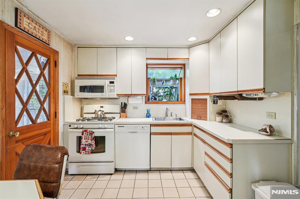 23-17 Berkshire Road