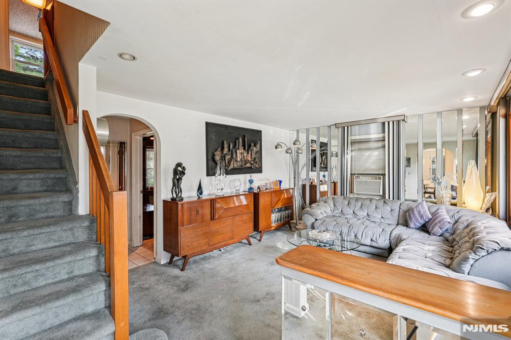 23-17 Berkshire Road