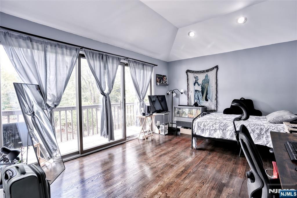 210 Ramapo Valley Road