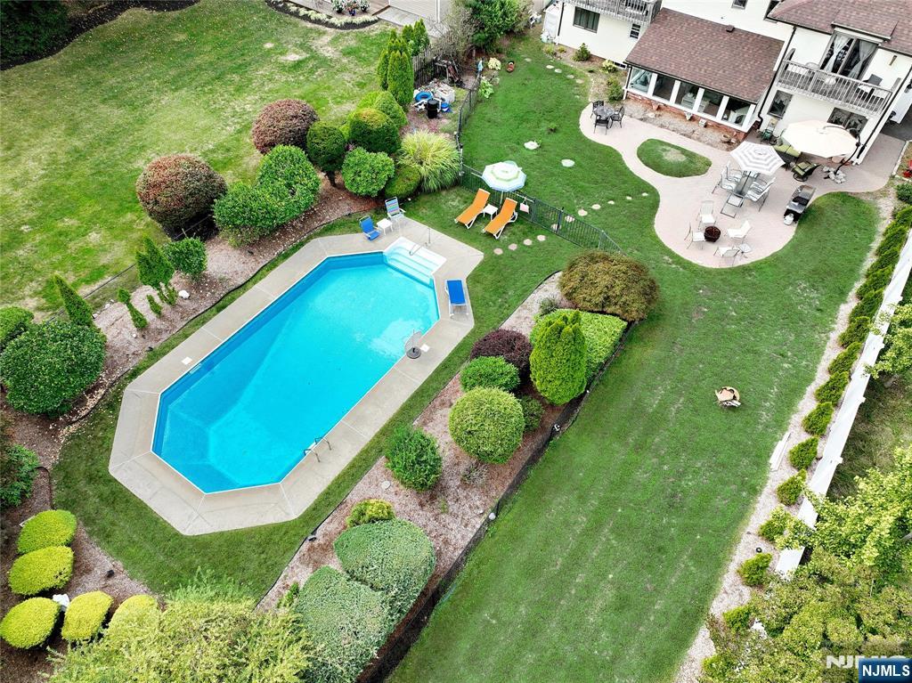 210 Ramapo Valley Road