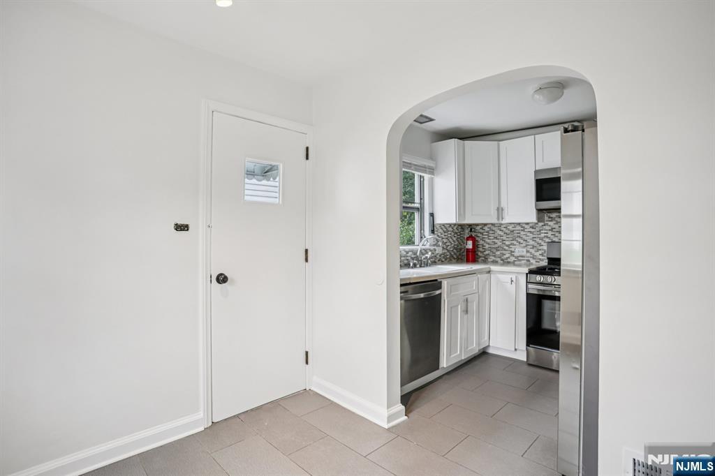 123 Central Avenue