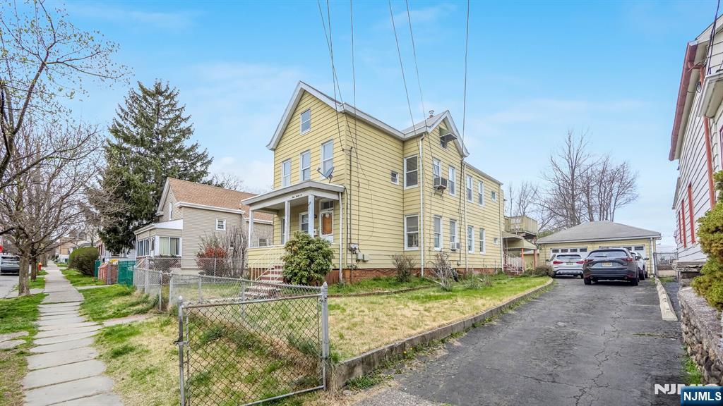 424 Highland Avenue