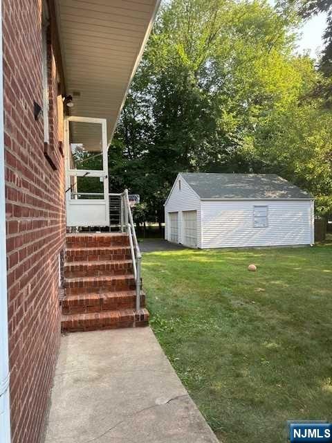 168 Rivervale Road B