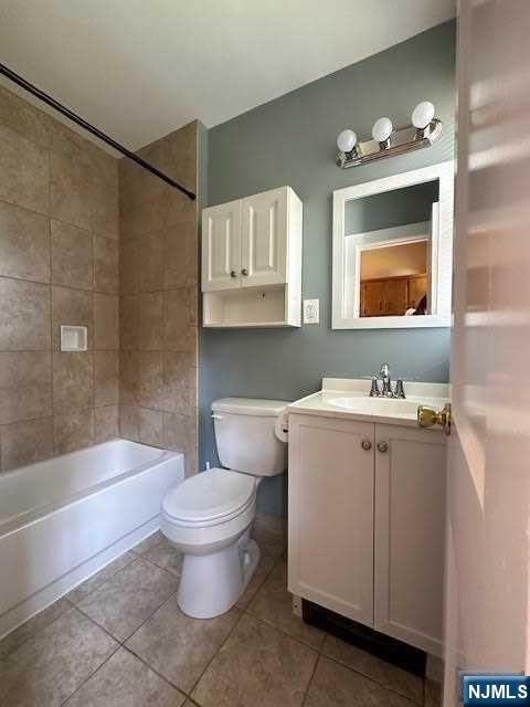 168 Rivervale Road B