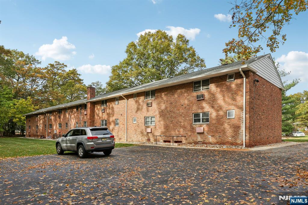 312 Washington Drive