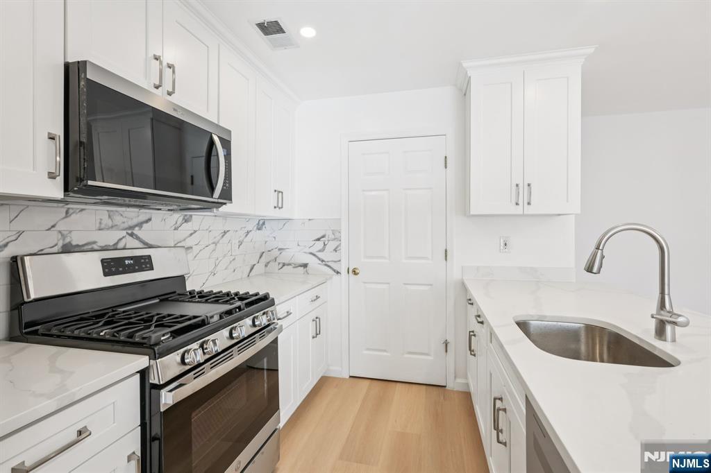 1003 Cumberland Court