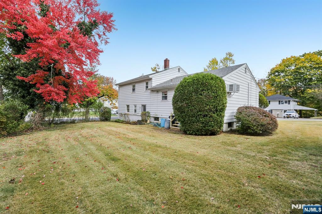 40 Haines Avenue