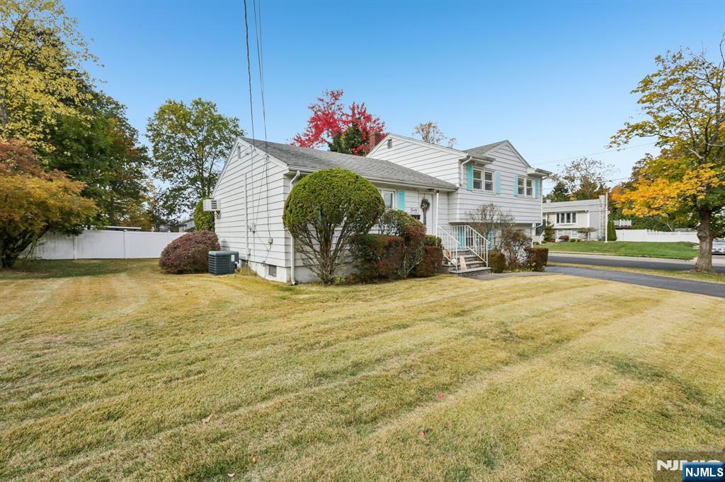 40 Haines Avenue
