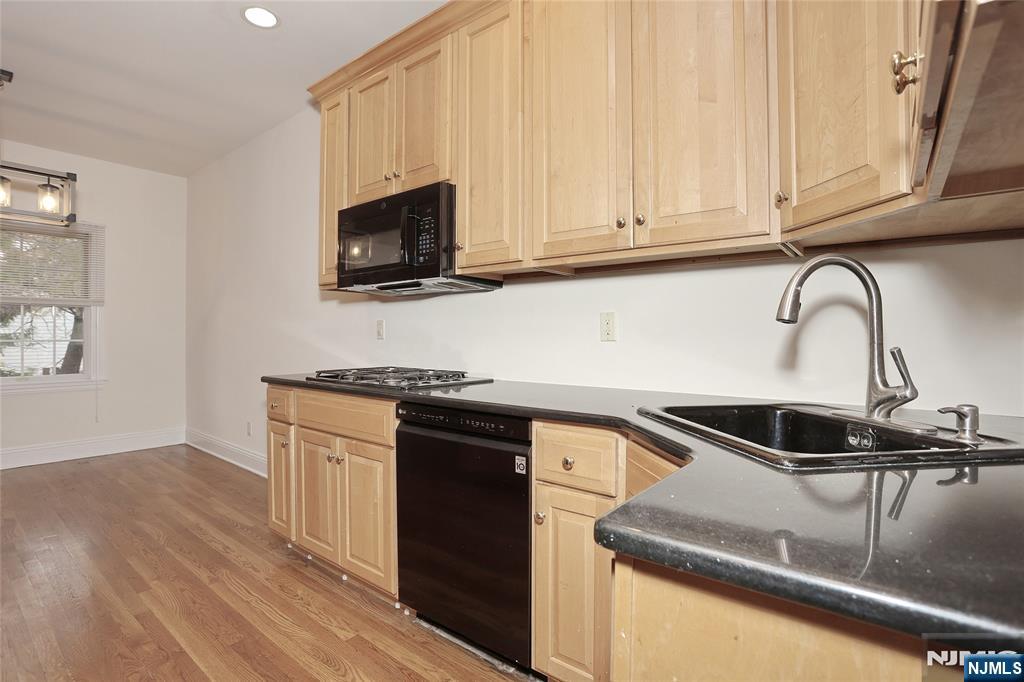 136 Stonegate Trail 37