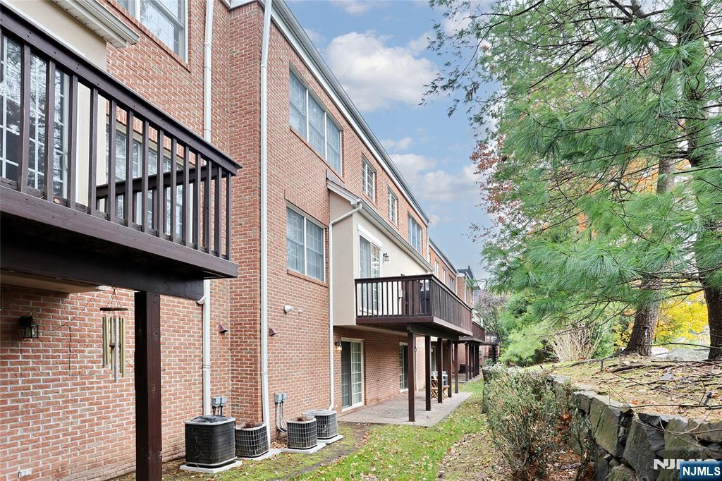 136 Stonegate Trail 37
