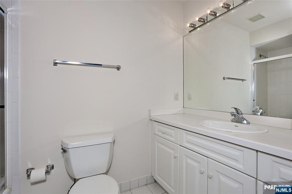 136 Stonegate Trail 37