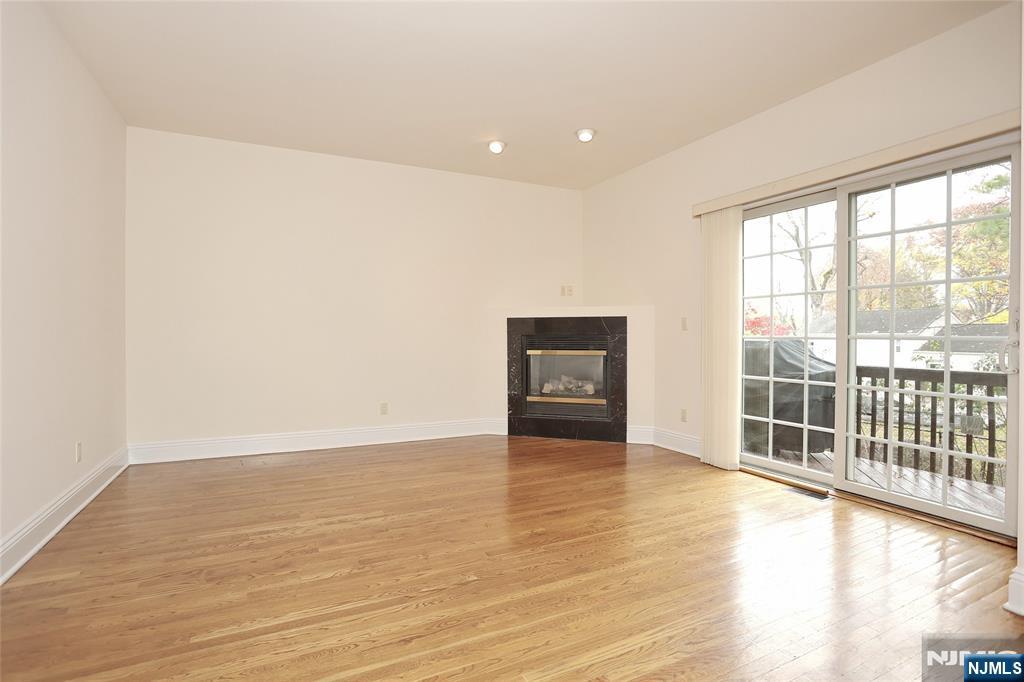 136 Stonegate Trail 37