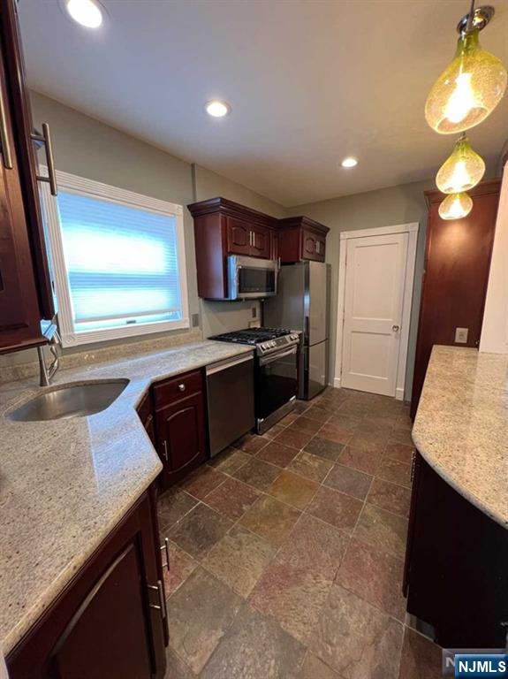 156 Washington Place