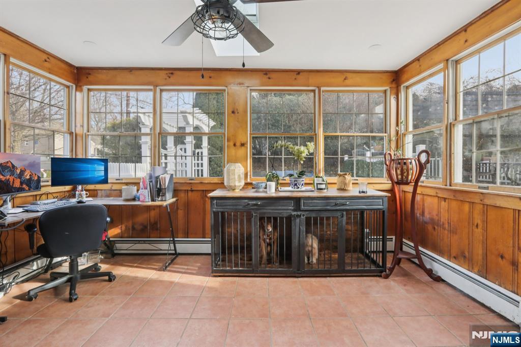 4 Brookview Drive