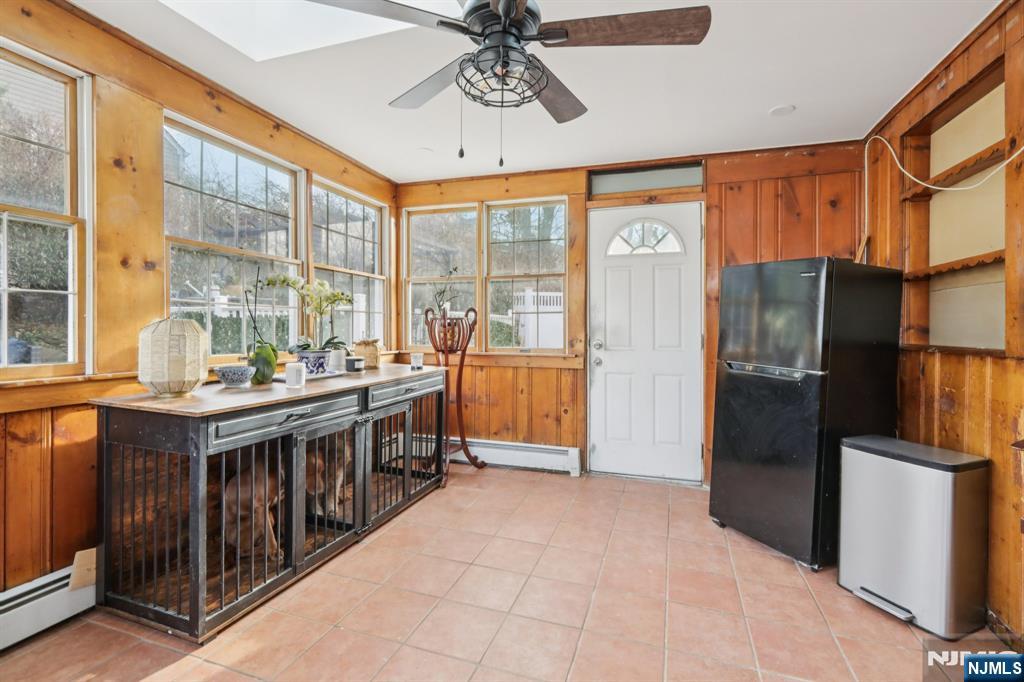 4 Brookview Drive