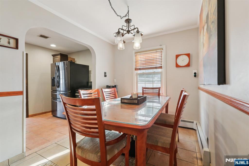 4 Brookview Drive