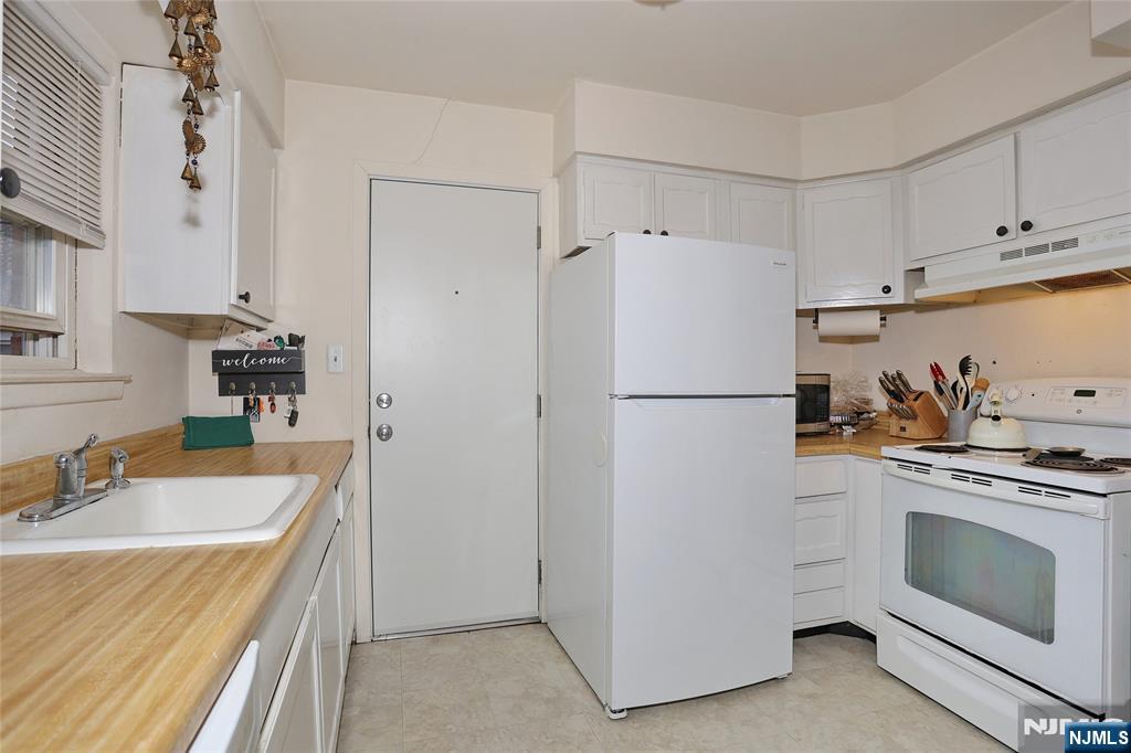 16D Rolling Ridge Road 16D