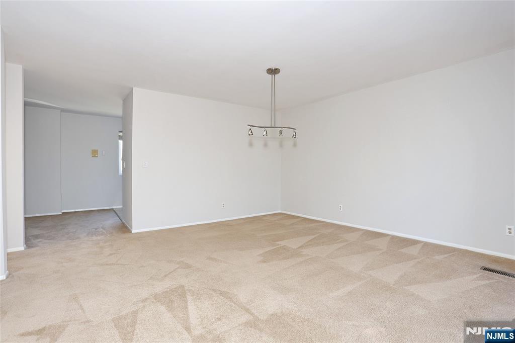 6 Alana Drive 6