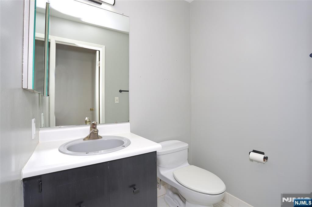 6 Alana Drive 6