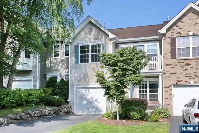 387 Green Mountain Road
