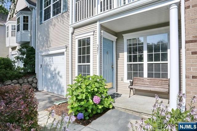 387 Green Mountain Road