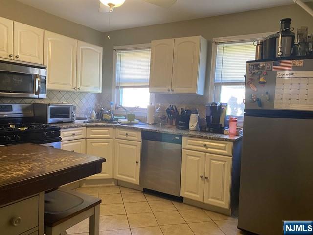 573 Lafayette Avenue 1