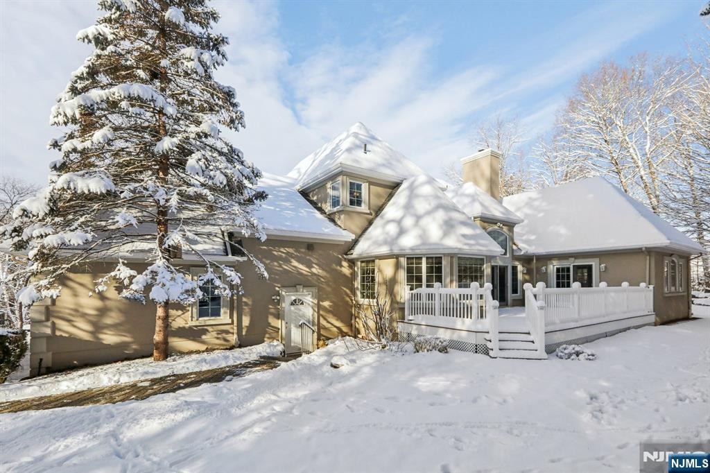 84 Walsh Drive