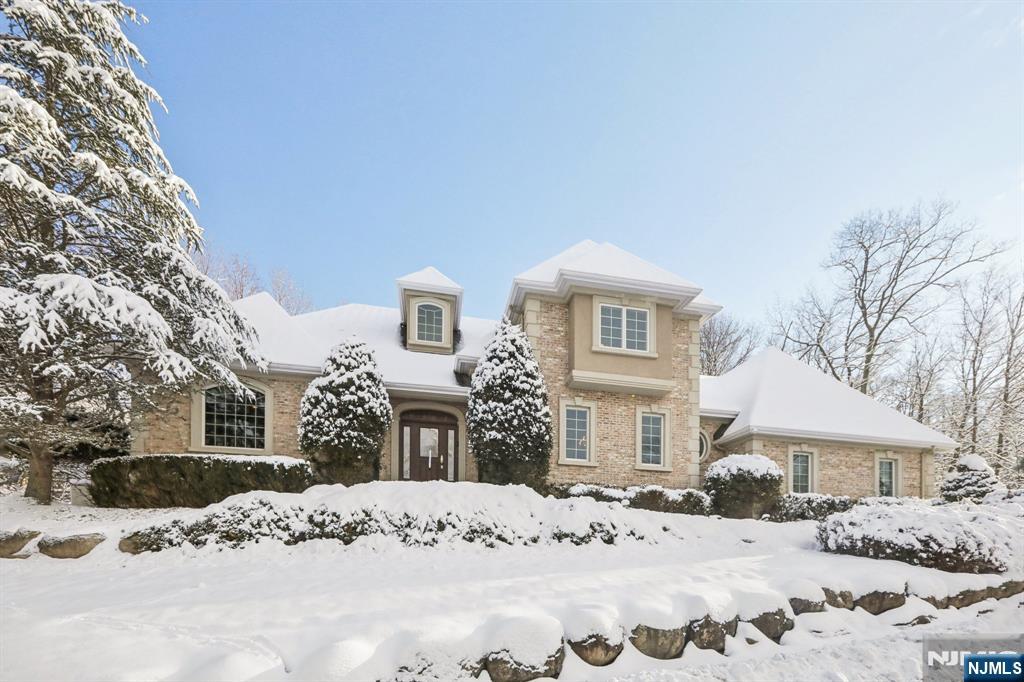 84 Walsh Drive