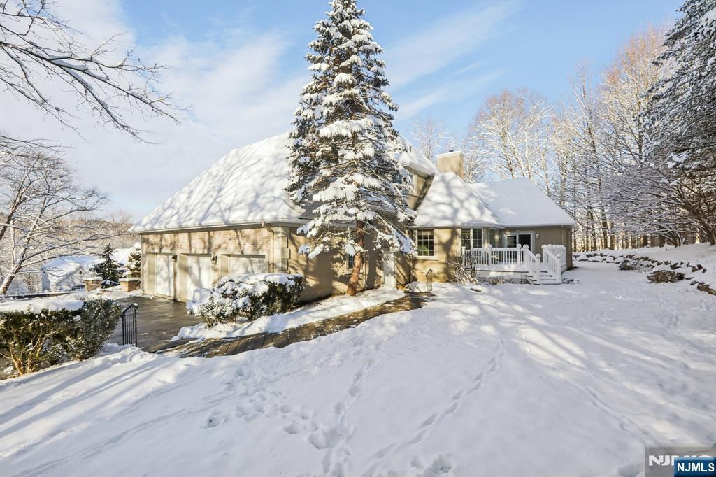 84 Walsh Drive