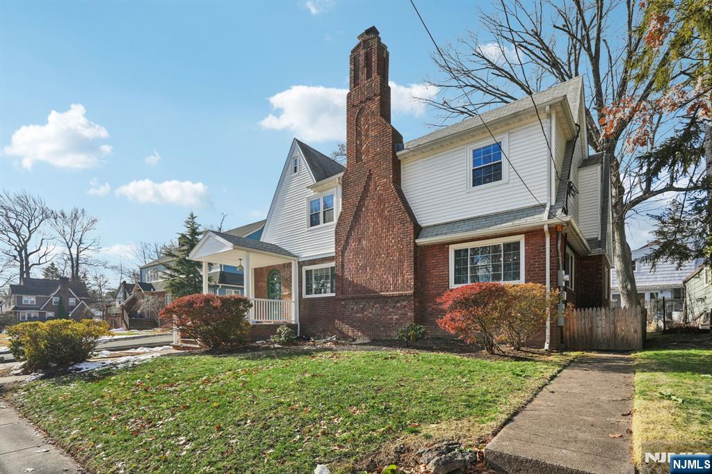 1486 Windsor Road
