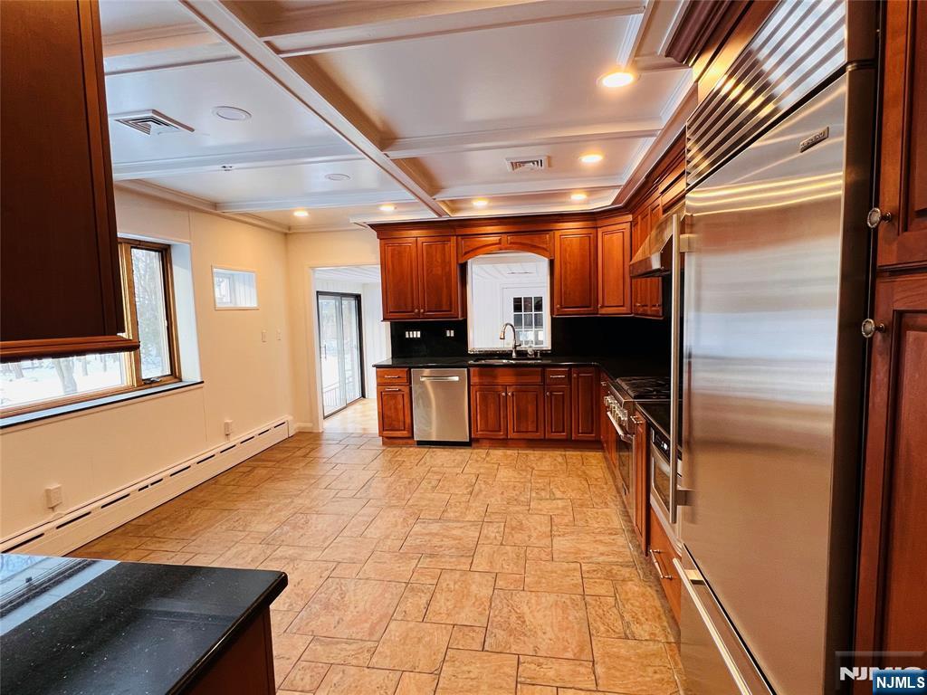 391 Forest Road