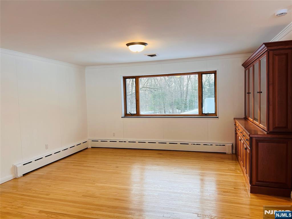 391 Forest Road