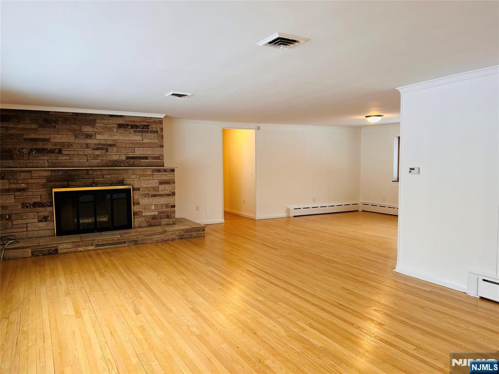 391 Forest Road