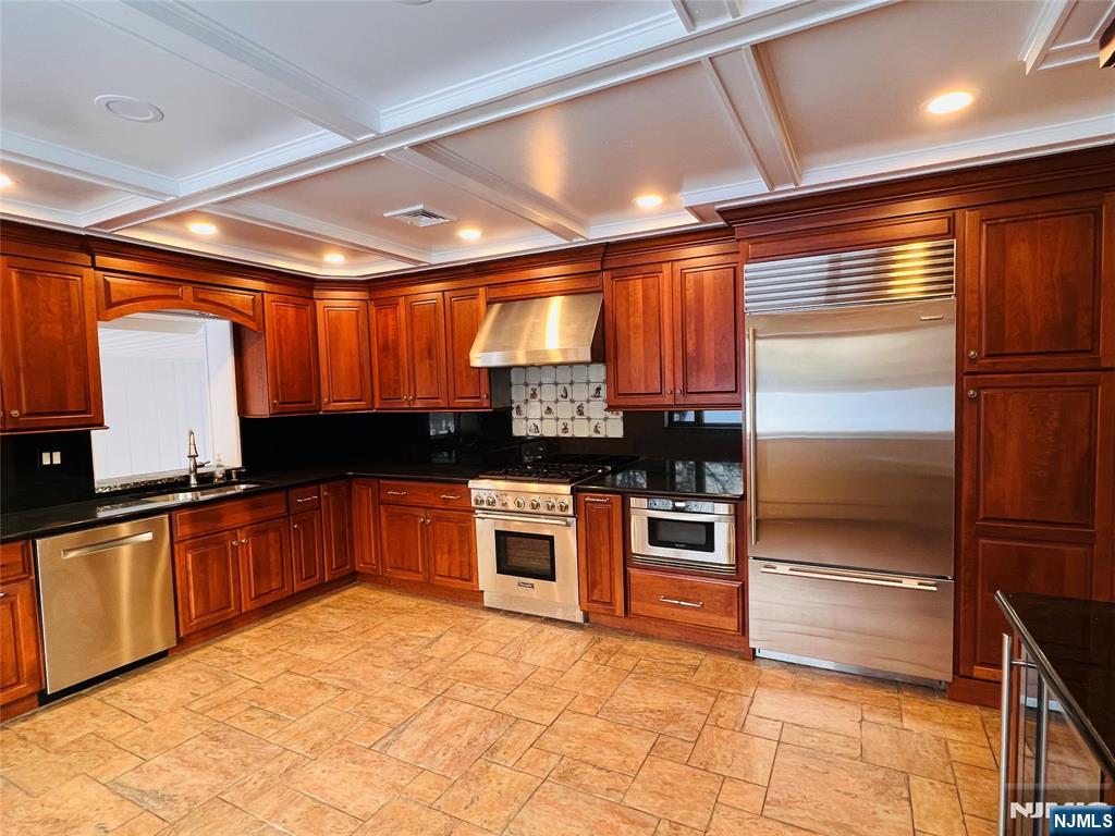 391 Forest Road