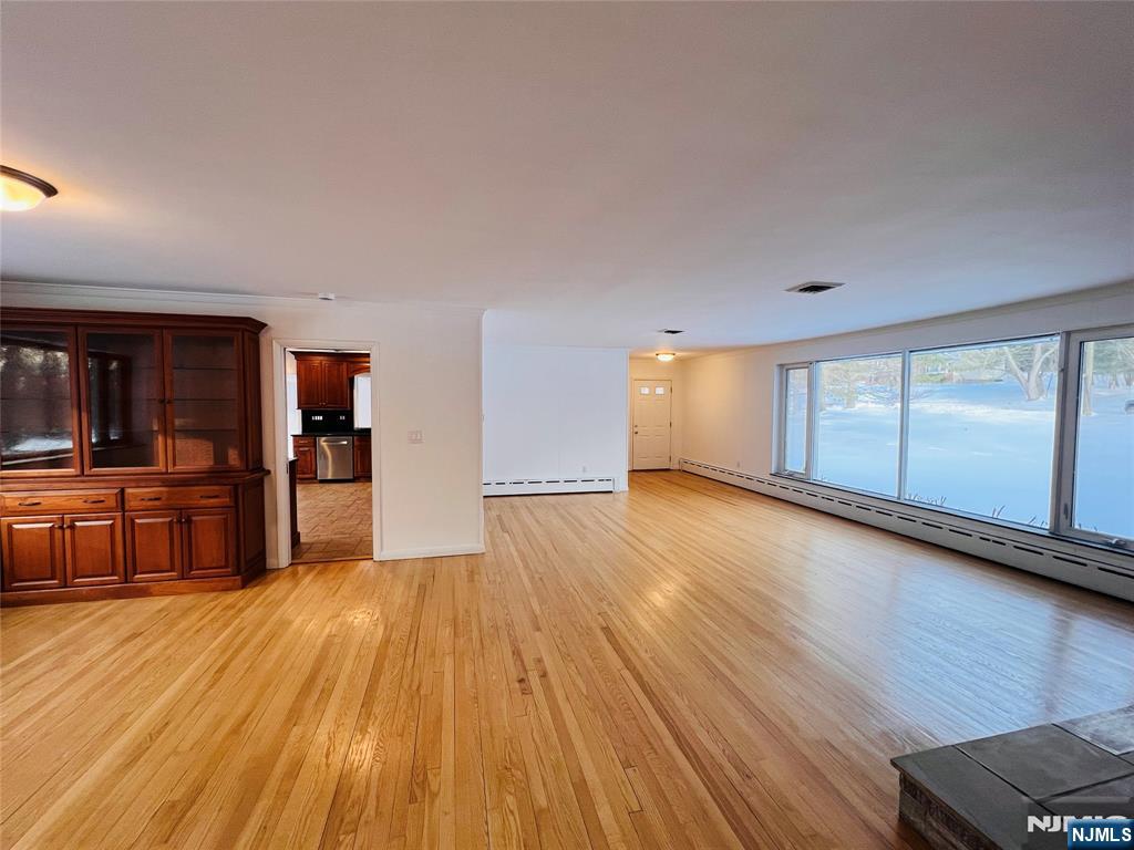 391 Forest Road