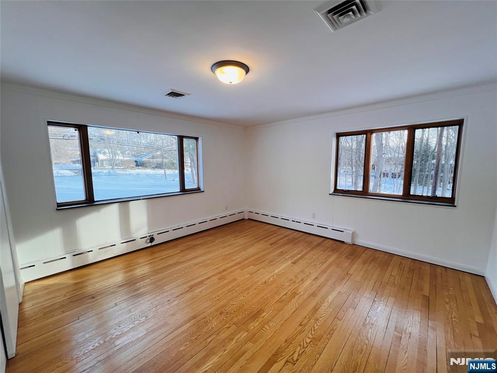 391 Forest Road