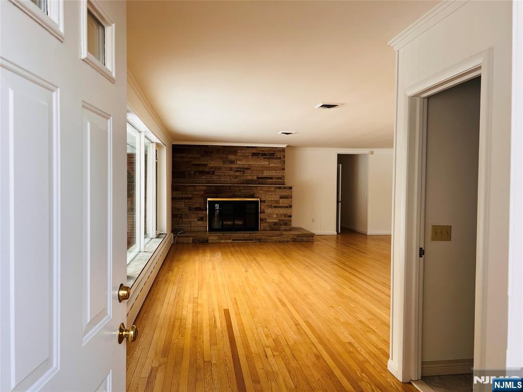 391 Forest Road