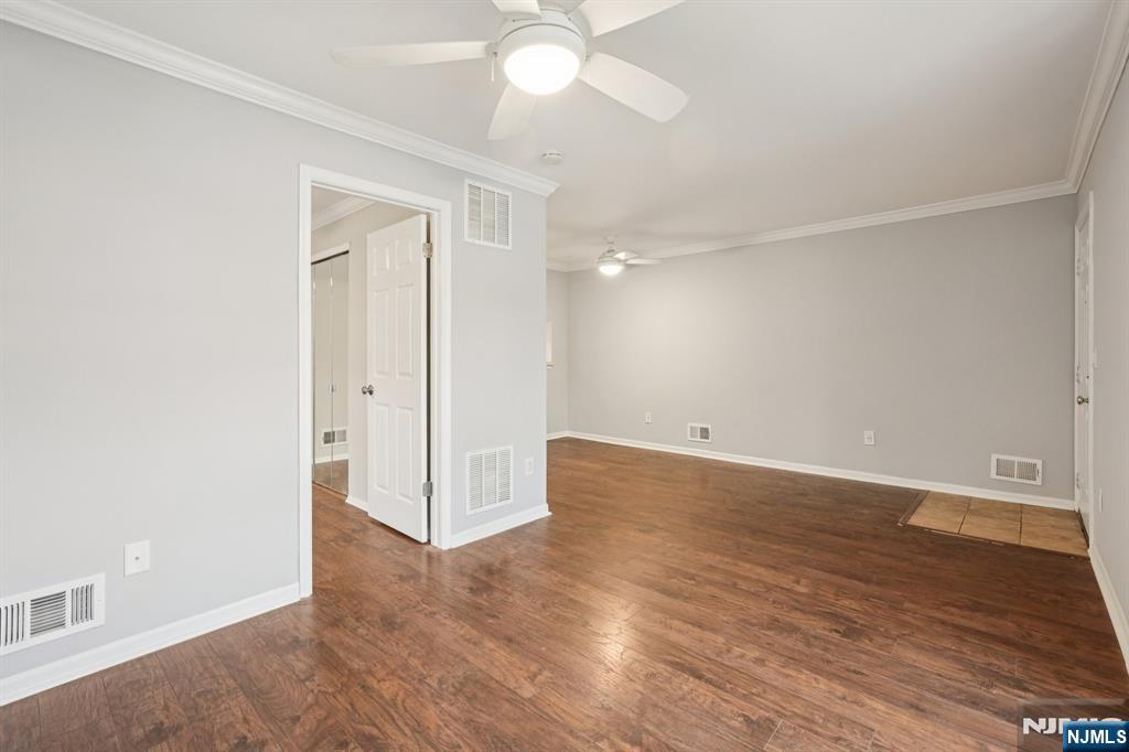 1294 Hibiscus Court