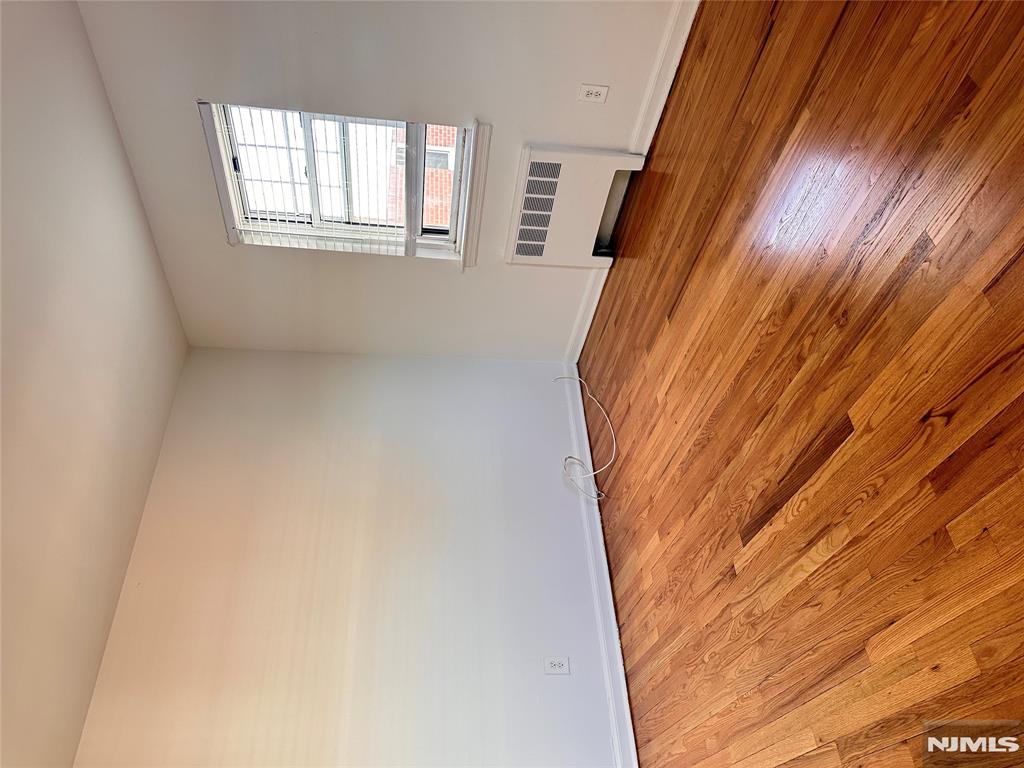 241 W Passaic Street 18B