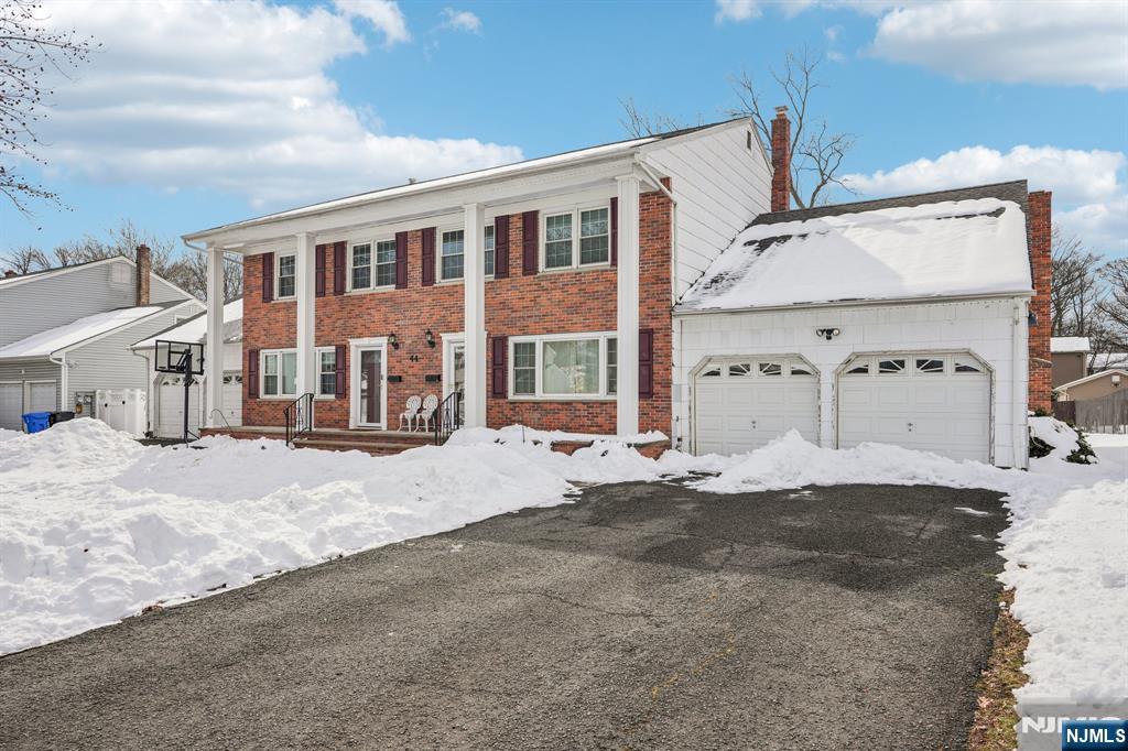 44 Forsythia Lane